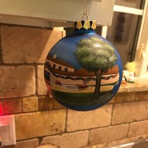 Ronald Reagan Presidential Foundation Limited Edition Christmas Ornament 2001